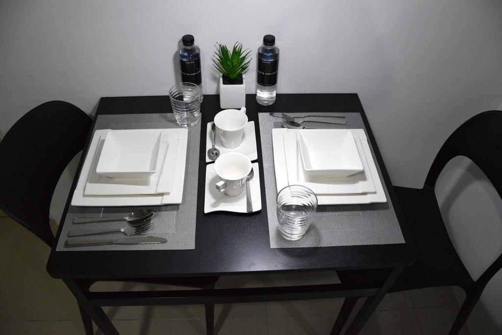 Jazz Makati Luxury Apartment Manilla Buitenkant foto