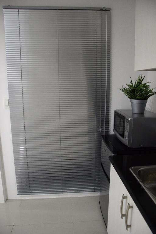 Jazz Makati Luxury Apartment Manilla Buitenkant foto